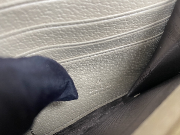 グッチ財布コピー全体デザイン